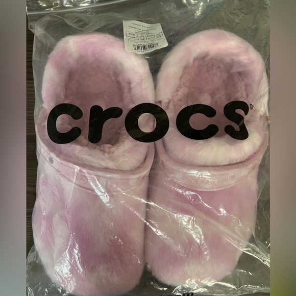 FUR SURE Classic Pink fur CROCS (M4/ W6) - Picture 2 of 5
